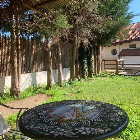 Don Albino House * أَجيرولا